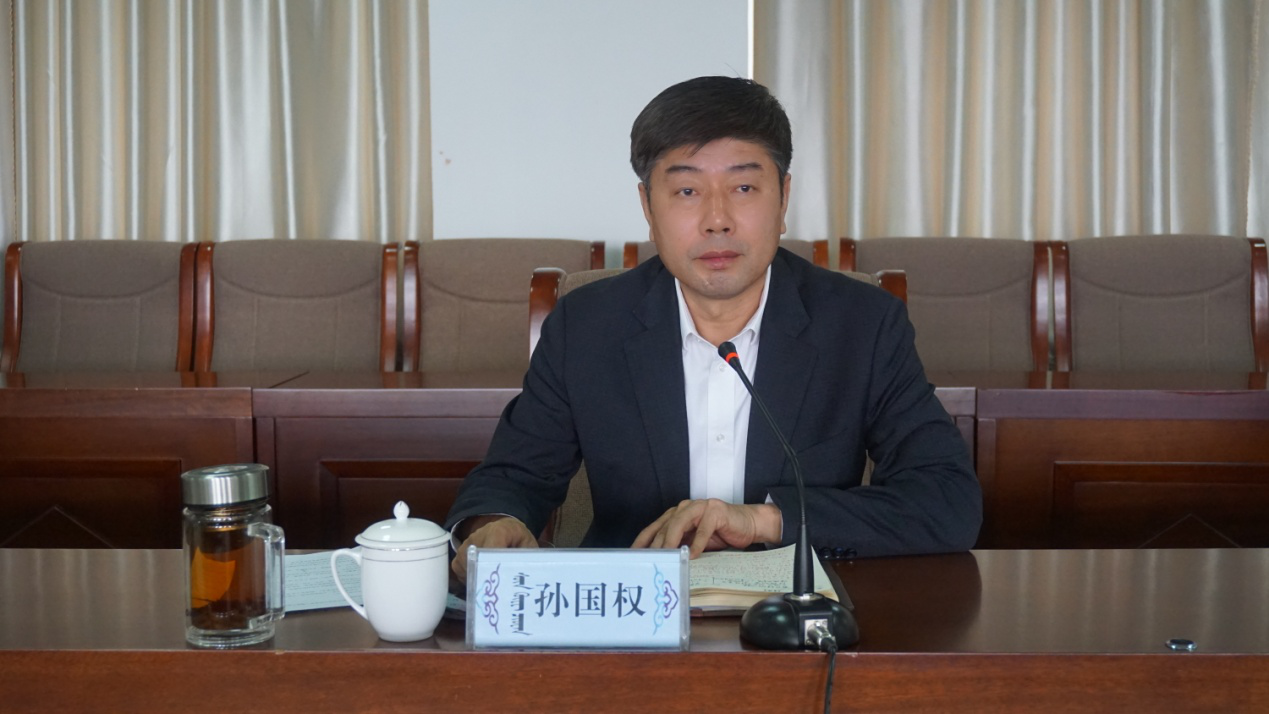 学校召开安全管理工作会议-呼和浩特民族学院