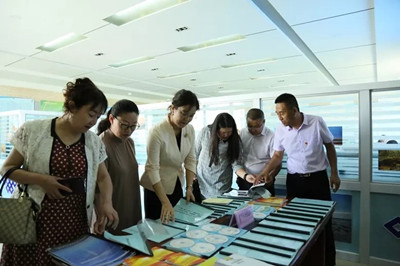 http://www.imnc.edu.cn/files/image/20180825/bb4da94b-7e22-4720-97fb-4c879c9d4272.jpg