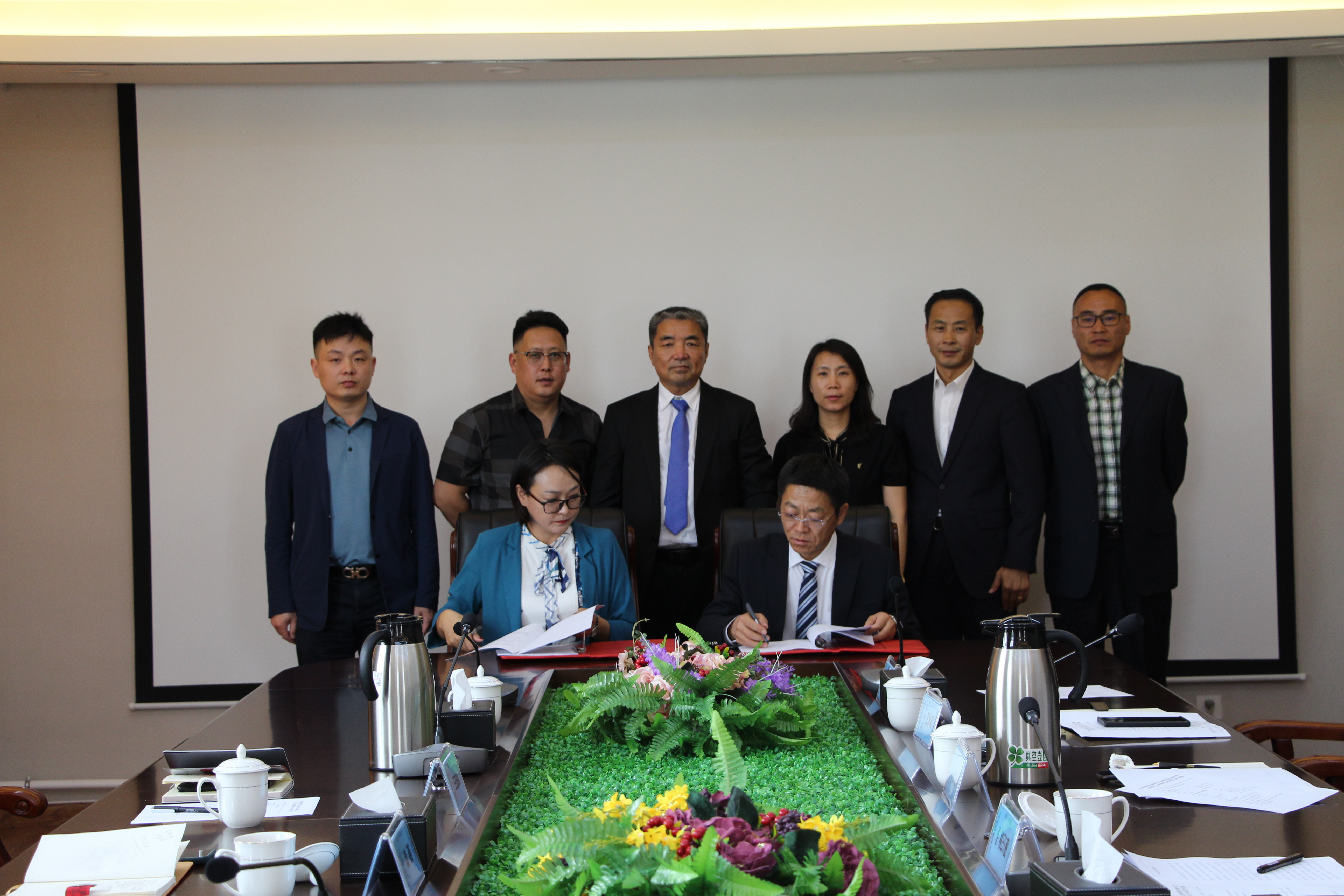 双方签署合作协议