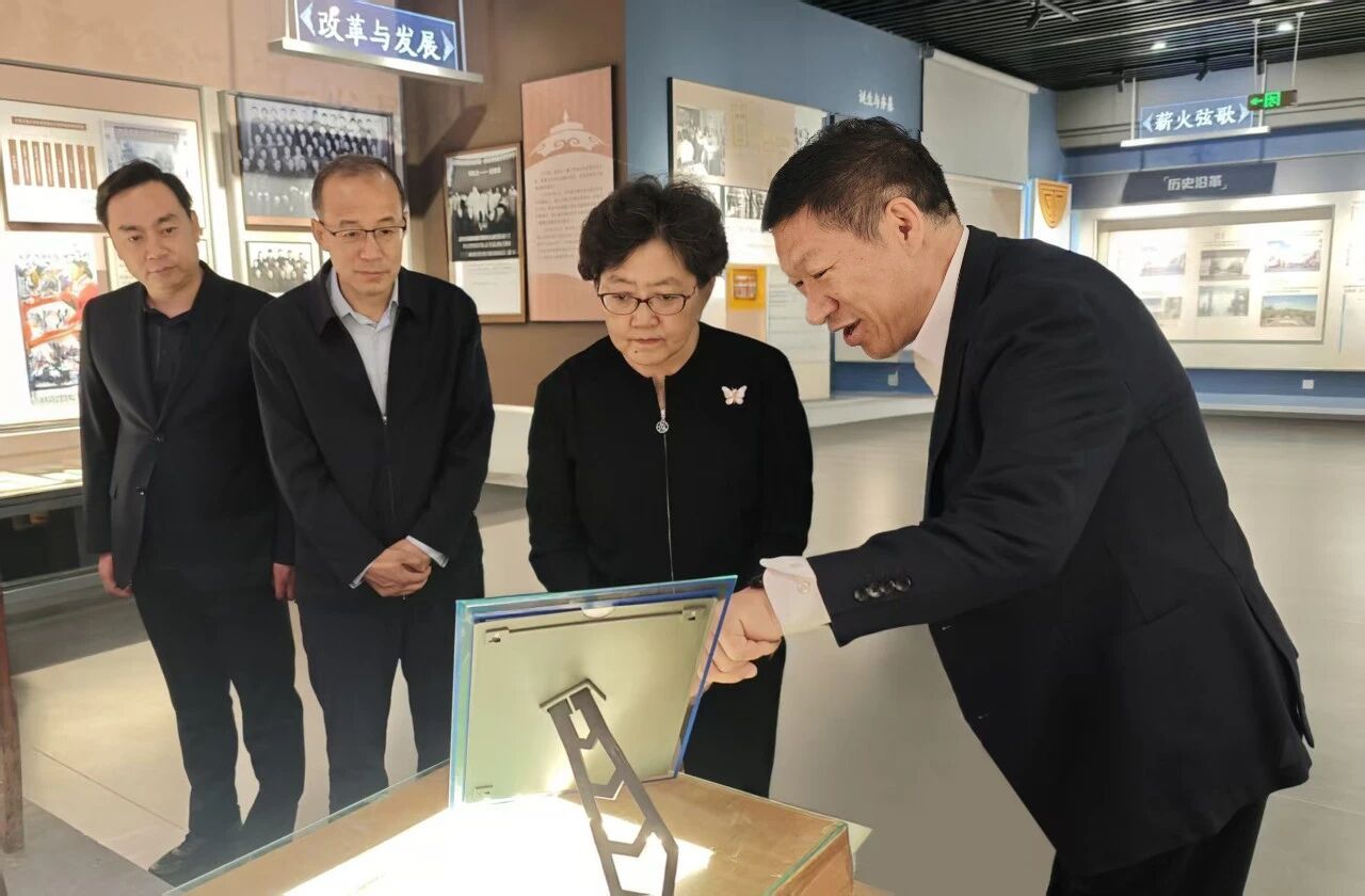 杨劼副主席来我校调研铸牢中华民族共同体意识教育工作
