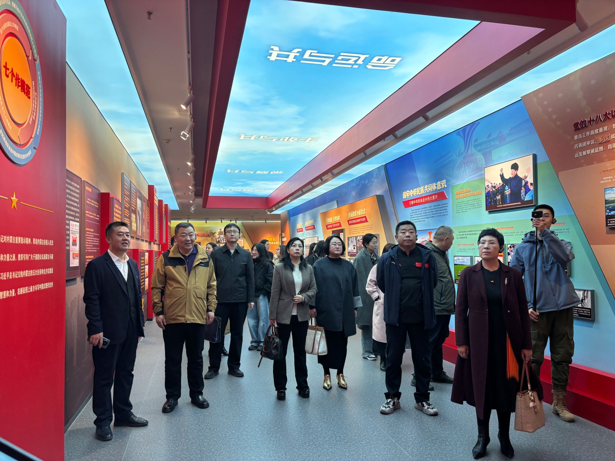 集宁师范学院党委统战部一行到我校参观交流