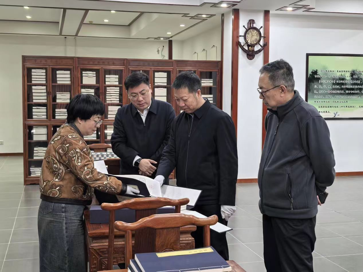 互学互鉴促提升 携手共进谋发展—— 呼和浩特民族学院赴集宁师范学院调研交流-呼和浩特民族学院