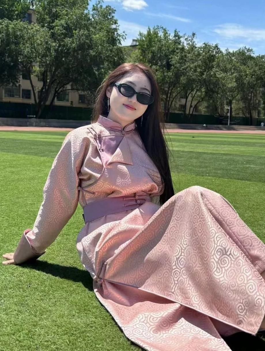 【就业育人】优秀毕业生就业典型人物事迹 | 第7期-谢乌日吉雅